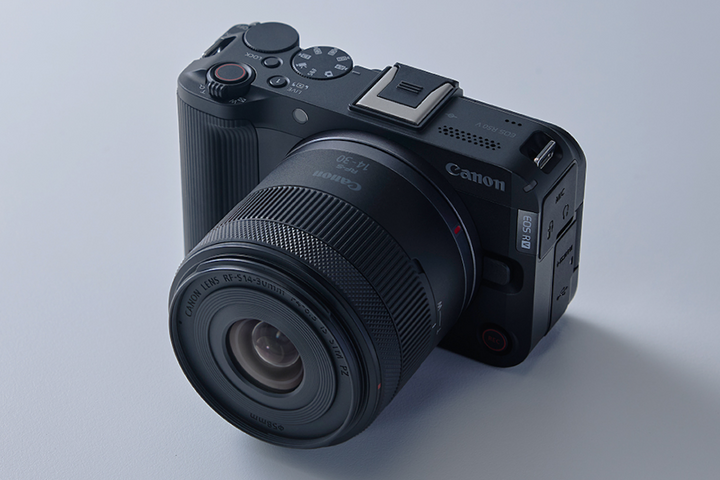 Canon EOS R50 V, Kamera Mirrorless untuk Kreator yang Berani Berkarya Sendiri