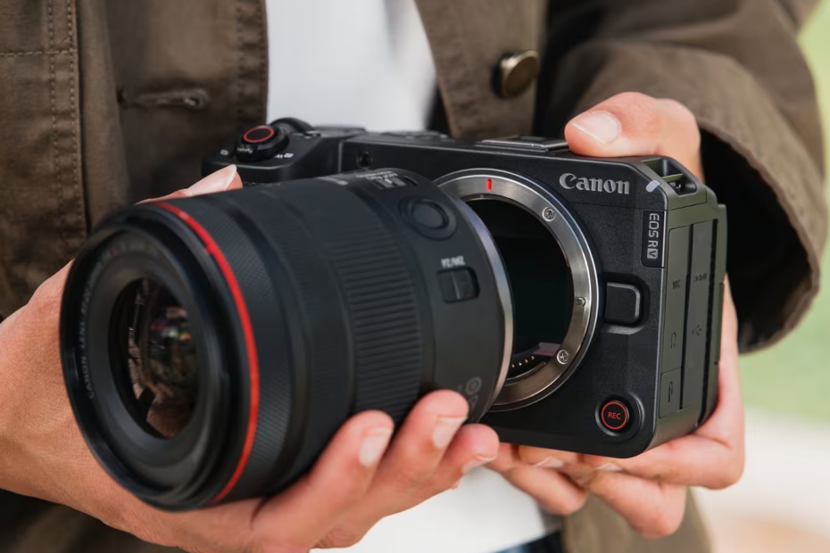 Canon EOS R6 V Resmi Diluncurkan: Kamera Hybrid Baru dengan Pendingin Internal dan Fokus Lebih Kuat untuk Video