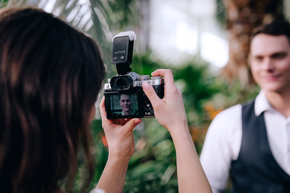 Viltrox Vintage Z2 Mini TTL, Flash Kecil yang Siap Temani Shooting Harian